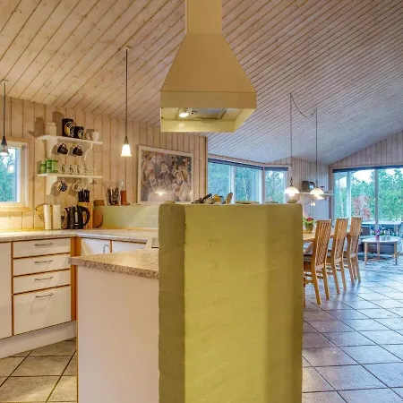 Four-bedroom In Fjerritslev 10