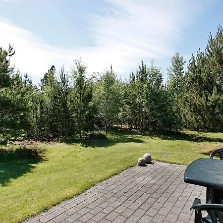 Hotel Four-bedroom In Fjerritslev 10 Torup Strand